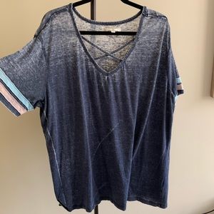 Distressed blue top 3X
